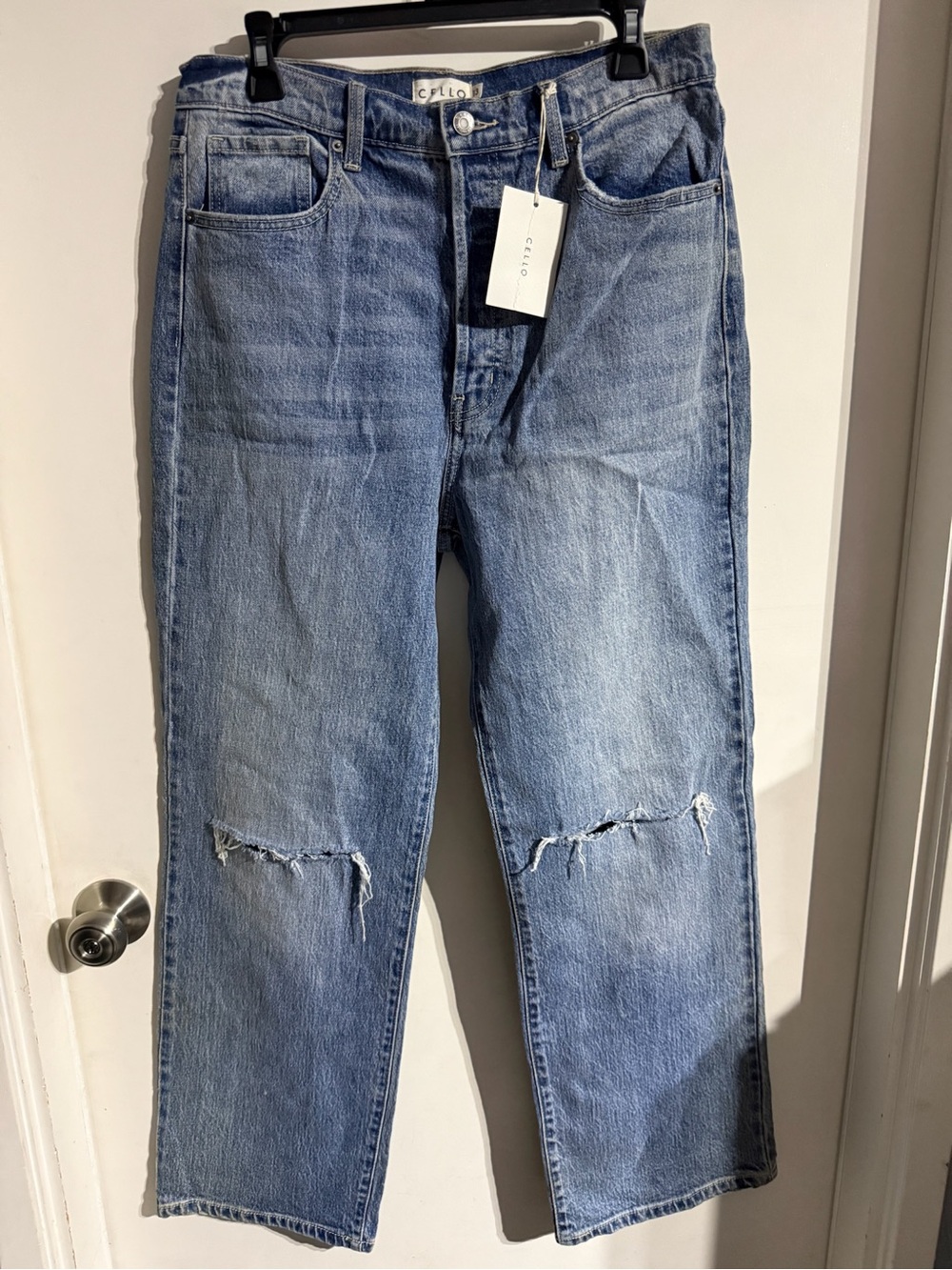 BNWT Women’s Cello Super High Rise, Dad Jeans Size 13